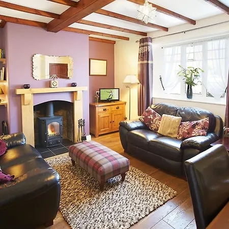 Holiday home Heather Gillamoor